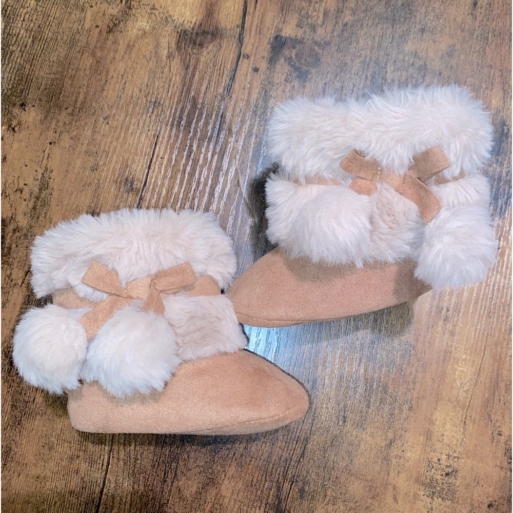 Baby Winter Boots W/ PomPoms size 6-9 Months brown